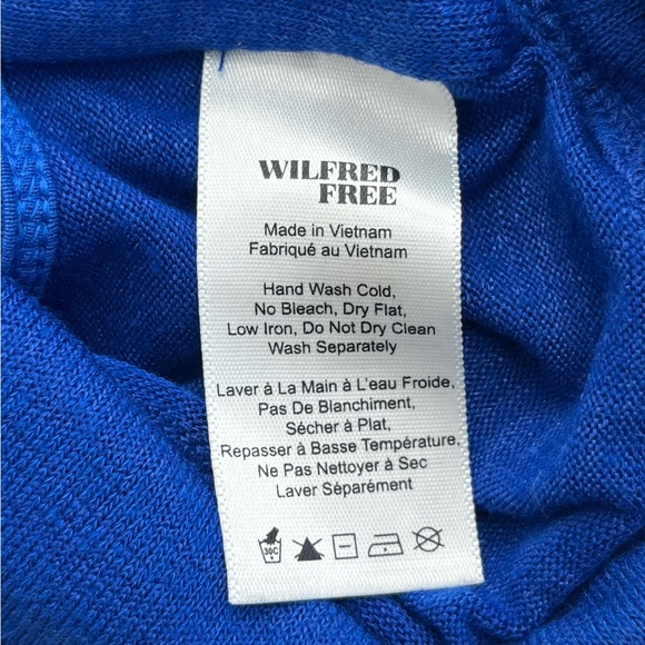 Wilfred Valeria Deep V Crop Top - Picture 3 of 4